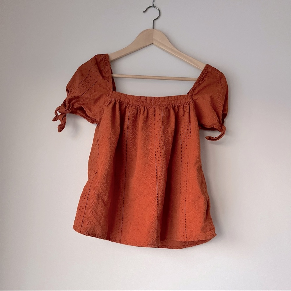 Rust universal thread tie sleeve top